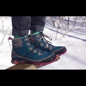 ahnu sugarpine high top hiking boots